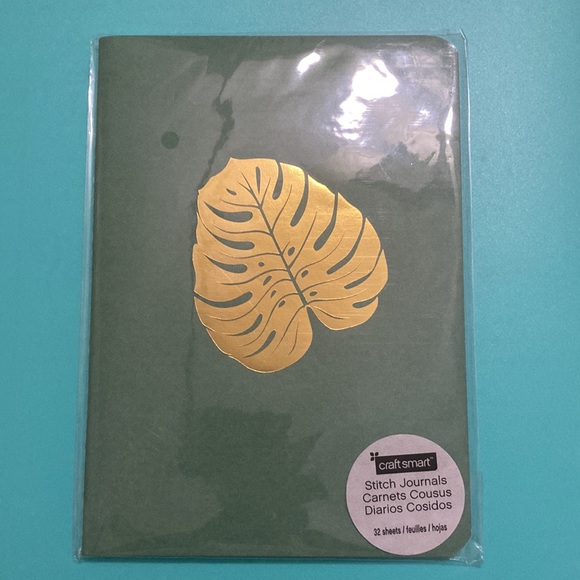 3 Craft Smart Stitch Journals (New) - Picture 4 of 6